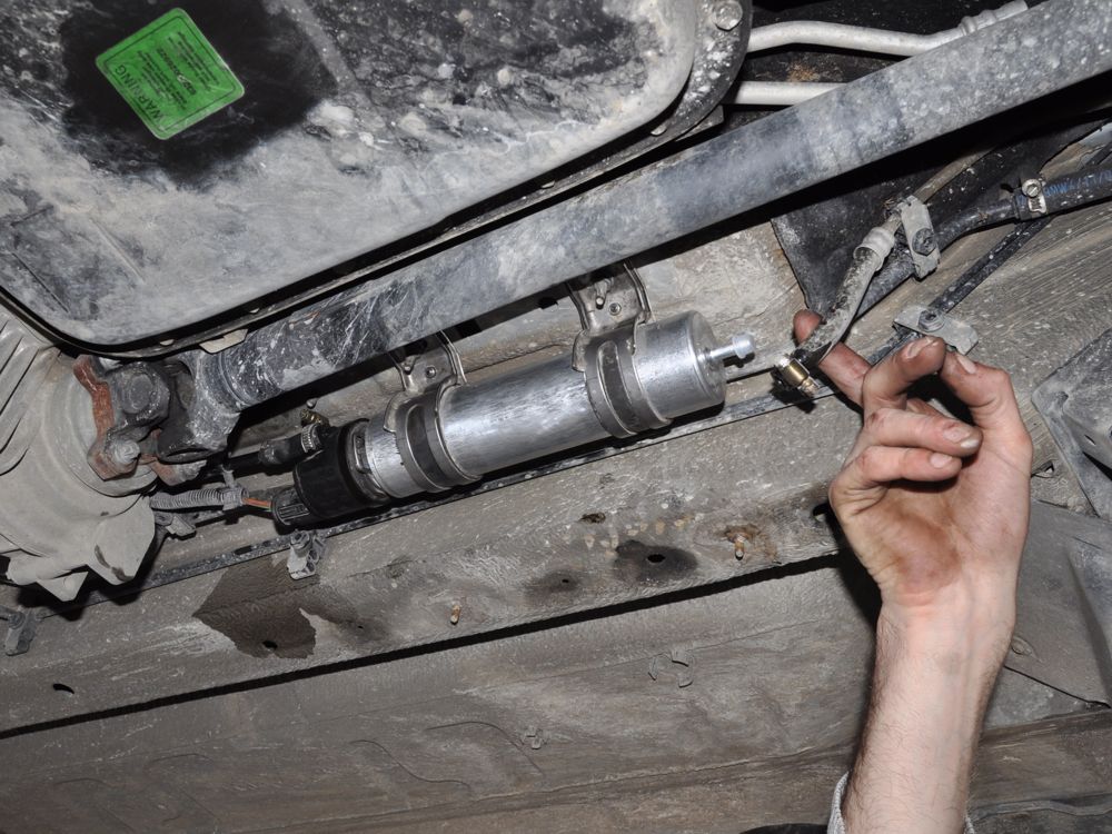 Tuto: Changer filtre à gasoil et pompe de gavage BMW X3 3L